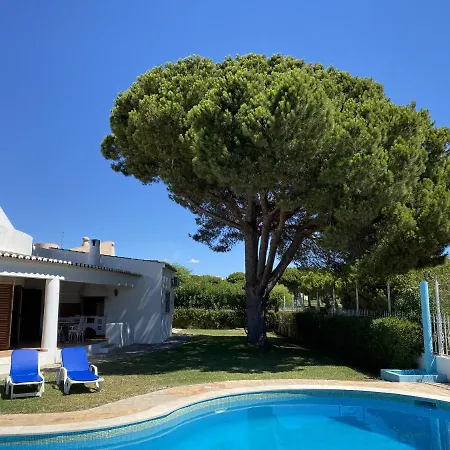 Vivenda Julia E Tavares Villa *