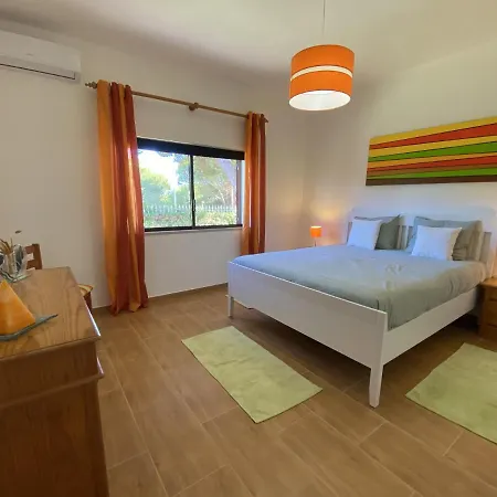 Villa Vivenda Julia E Tavares Vilamoura