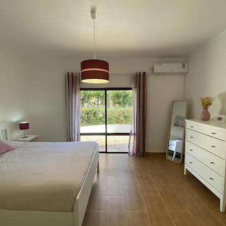 Villa Vivenda Julia E Tavares Vilamoura
