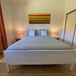 Villa Vivenda Julia E Tavares *